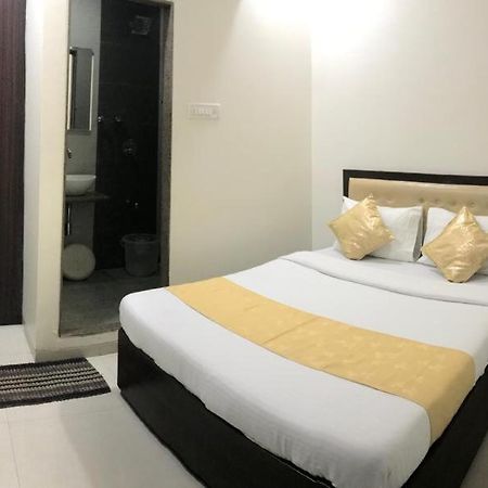 Zee Residency Hotel Mumbai Exterior photo